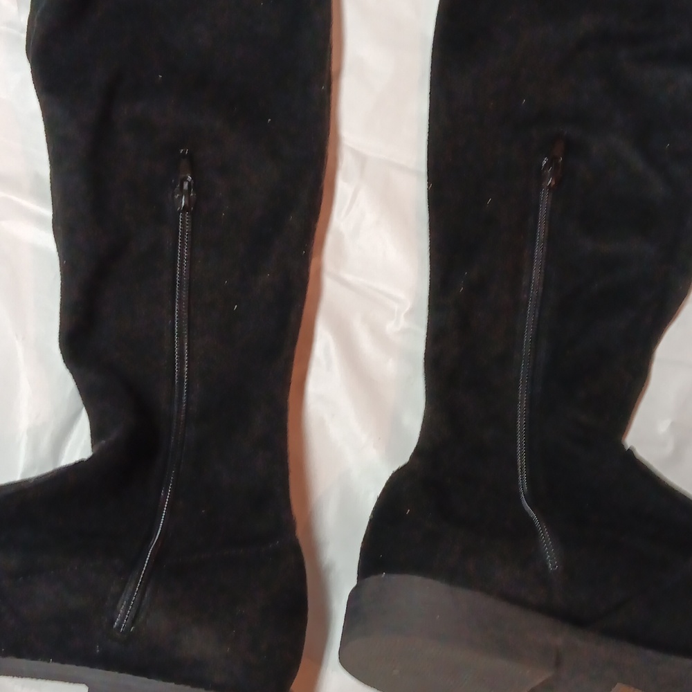 Wild Diva Women's Black Faux Suede Over-the-Knee Boots Size 7 - Picture 3 of 11